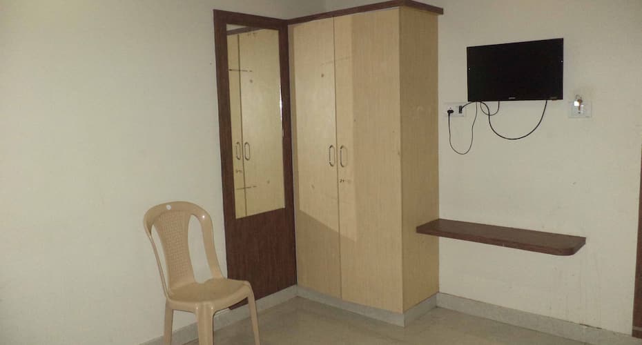 Hotel Shiv Sadan, Somnath 5